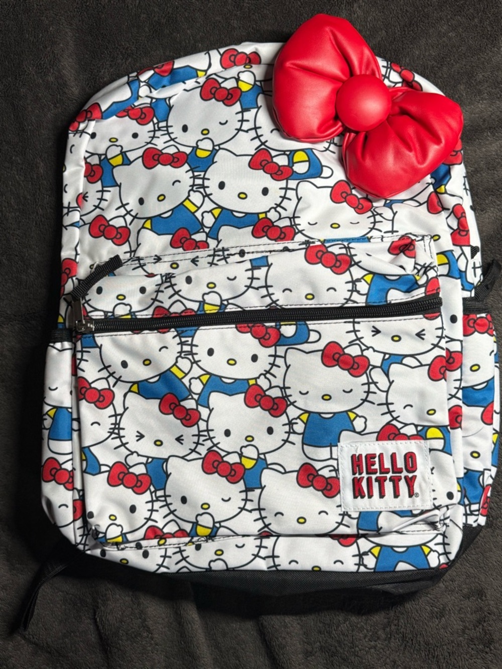 Hello kitty backpack bundle (2) - Picture 2 of 12